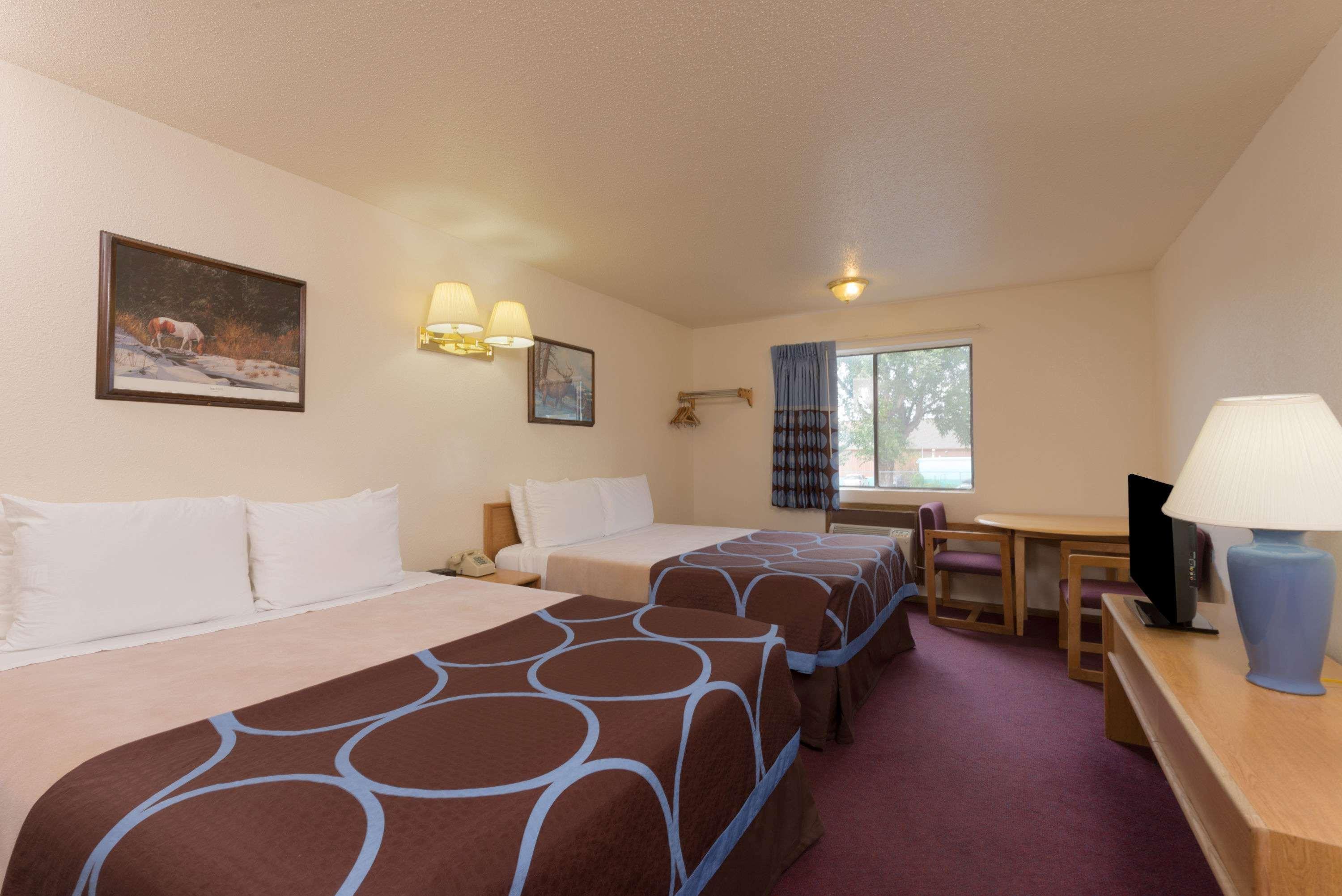 Super 8 By Wyndham Cortez/Mesa Verde Area Екстериор снимка