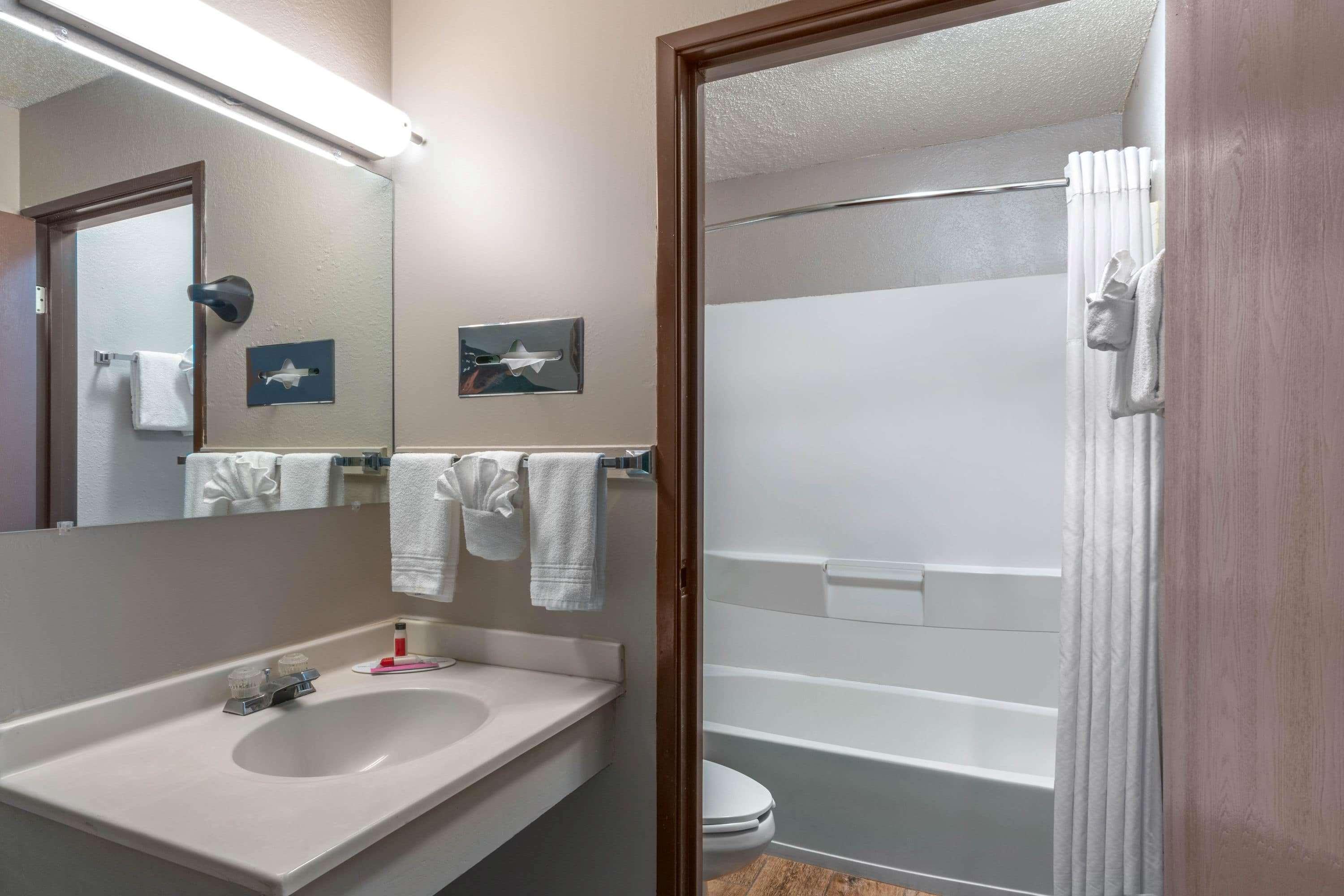 Super 8 By Wyndham Cortez/Mesa Verde Area Екстериор снимка