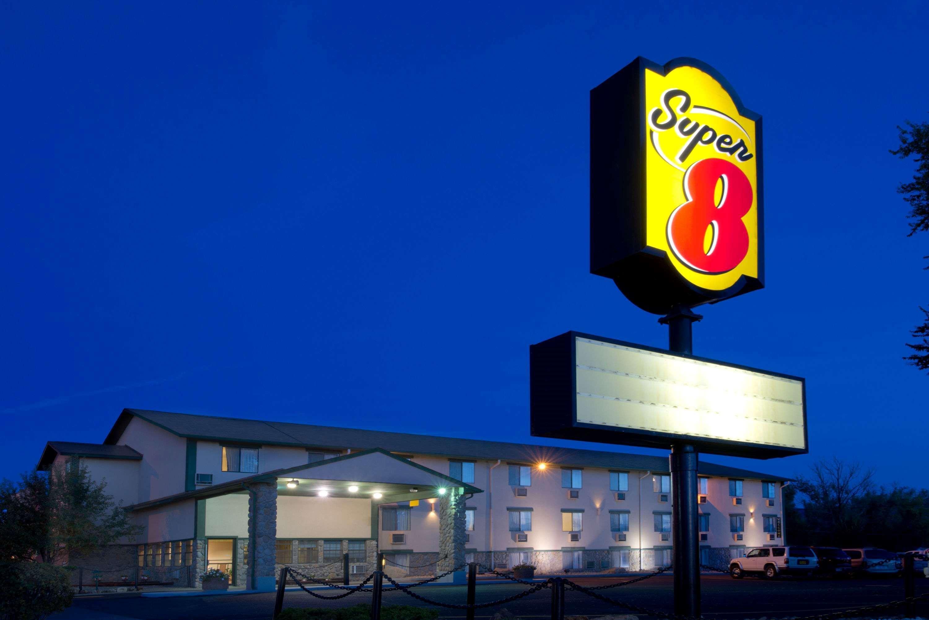 Super 8 By Wyndham Cortez/Mesa Verde Area Екстериор снимка